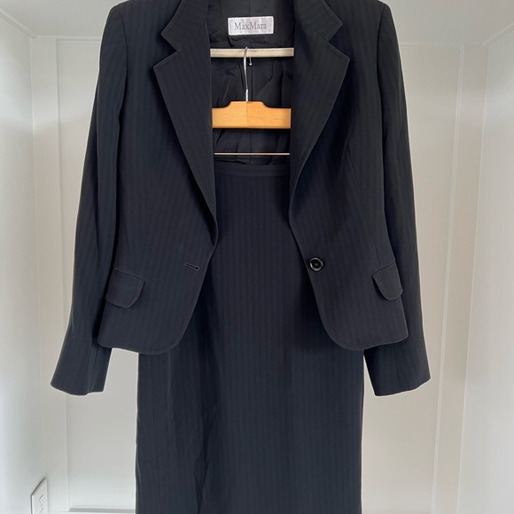 MaxMara 2 piece suit blazer skirt stripe black 8 - Picture 3 of 11